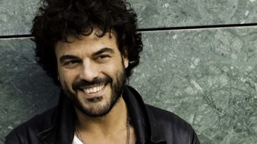 UNO SGUARDO IN PIÙ, L’AMORE CON GLI OCCHI DI FRANCESCO RENGA