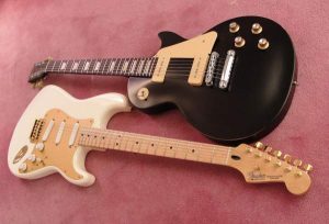 Les Paul vs Stratocaster 1_musicaintorno