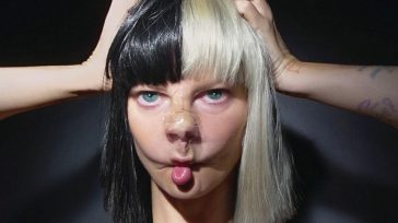 SIA. FORMULA MAGICA DI UNA TRASFORMAZIONE
