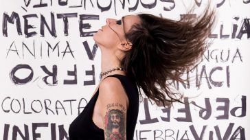 ILENIA VOLPE. ENERGIA E PROFONDITÀ D’ANIMO “DISTURBANTEMENTE” ROCK
