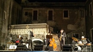 gege-telesforo05_musicaintorno
