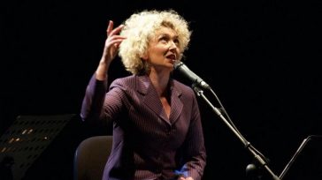 IL SIGNOR G E L’AMORE. È DI SCENA ROSSANA CASALE