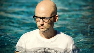 LA MUSICA SECONDO MOBY