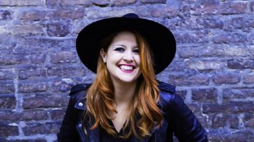 NOEMI: “AMEN”. E “CUORE D’ARTISTA CLUB” SIA!