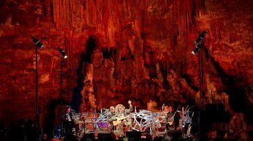 NATALE NELLE GROTTE: “MERAVIGLIA D’INVERNO”