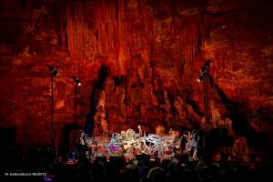 natale-nelle-grotte01_musicaintorno