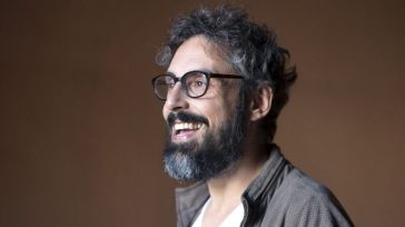 A CASA BRUNORI TUTTO BENE. DODICI CANZONI PER ALLONTANARE LA PAURA