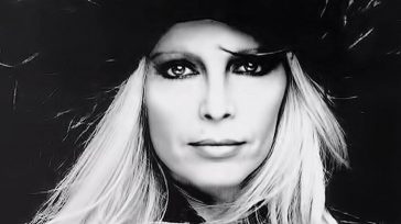 PATTY PRAVO: “ECCOMI”. UNA DONNA NORMALE SOTTO I CIELI IMMENSI