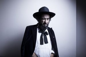 Vinicio Capossela01_musicaintorno