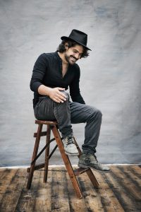 Mannarino 03_musicaintorno