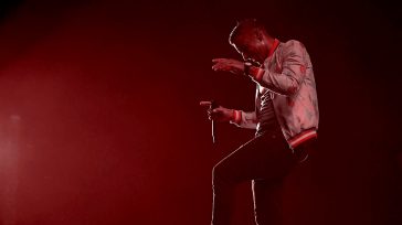 FRANCESCO GABBANI, CON NATURALEZZA ESPRESSIVA SPOSTA L’ORIZZONTE PIÙ AVANTI