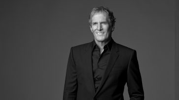 MICHAEL BOLTON CANTA IL CINEMA