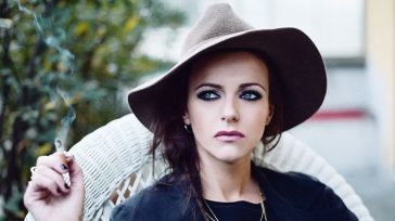 RACHELE BASTREGHI DEI BAUSTELLE, ICONA AMMALIANTE AL PREMIO BIANCA D’APONTE
