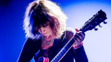 CRISTINA DONÀ, OUTSIDER DEL ROCK ALTERNATIVO, CELEBRA 20 ANNI DI CARRIERA