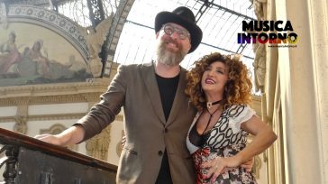 LA REGINA DEL SOULPOP METÀ AMORE METÀ DOLORE