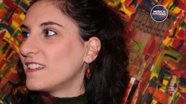 “TARAKÈ”, FRANCESCA INCUDINE SI CUNTA