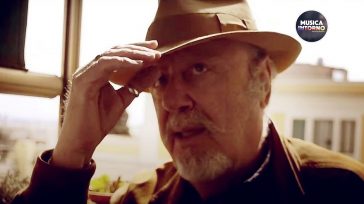 ERNESTO BASSIGNANO CANTA UMBERTO BINDI, QUANDO L’AMICIZIA SI TRASFORMA IN MUSICA