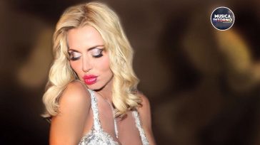 VALERIA MARINI: PROCACE, IRONICA, SEXY. ED È BOOM!