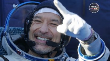 LUCA PARMITANO, L’UOMO DELLE STELLE