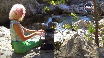ALESSANDRA CELLETTI, LIVE LO STRAORDINARIO TALENTO DI UN’ARTISTA DEL PIANO