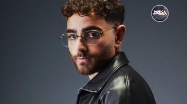 ROCCO HUNT, IL RAPPER DI STRADA CHE CE L’HA FATTA